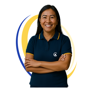 Colaboradora da Central Terceirizações sorrindo, representando a oportunidade de fazer parte da equipe.